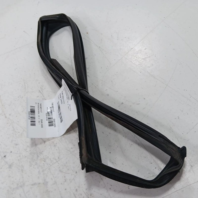 Mazda CX-3 Door Glass Window Seal Rubber Right Passenger Rear Back  20
