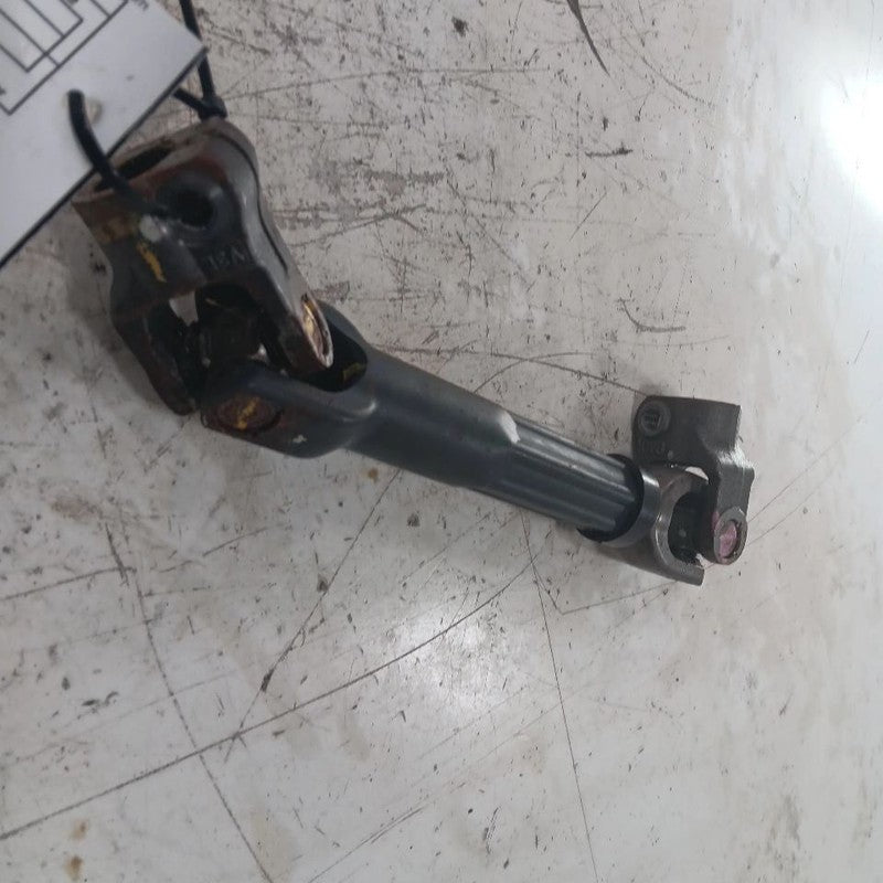 Hyundai Elantra Lower Steering Column Shaft Knuckle U Joint  2017 2018
