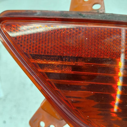 Chevy Trax Passenger Right Rear Side Marker Reflector  2022 2021
