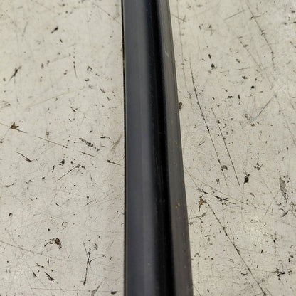Kia Sorento Left Front Weather Strip Interior  2018 2017 2016