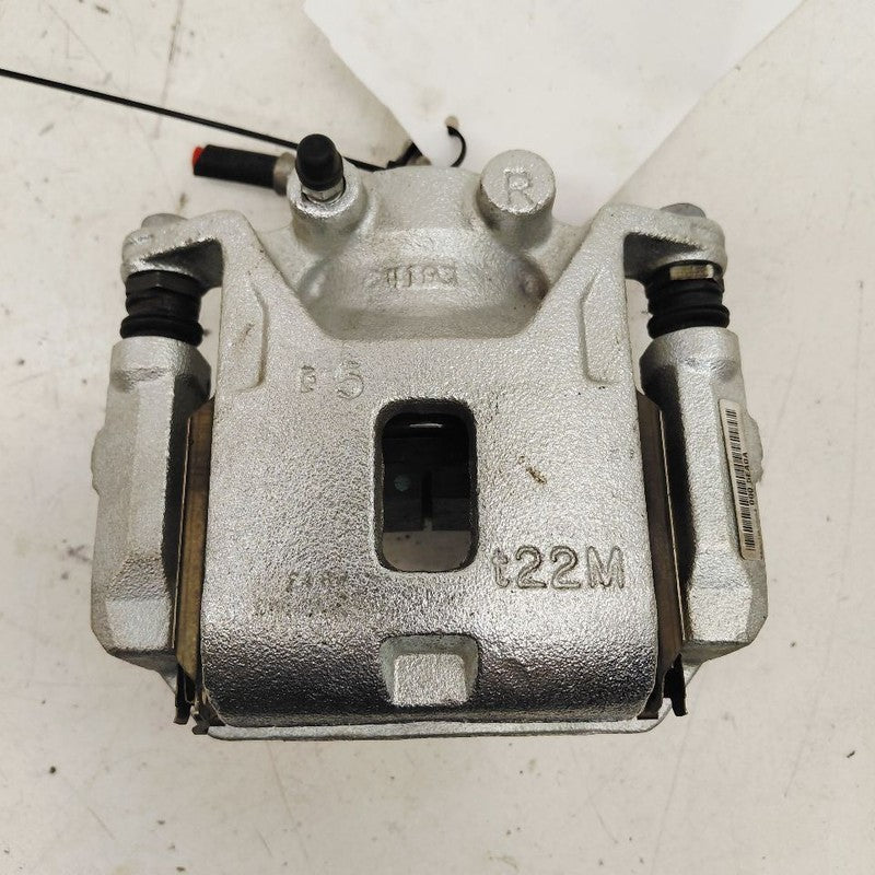 Passenger Right Front Brake Caliper S Model 4 Lug Wheel Fits 18-24 Nis