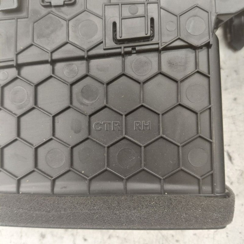 Hyundai Santa Fe Dash Air Vent Center Middle  2019 2020