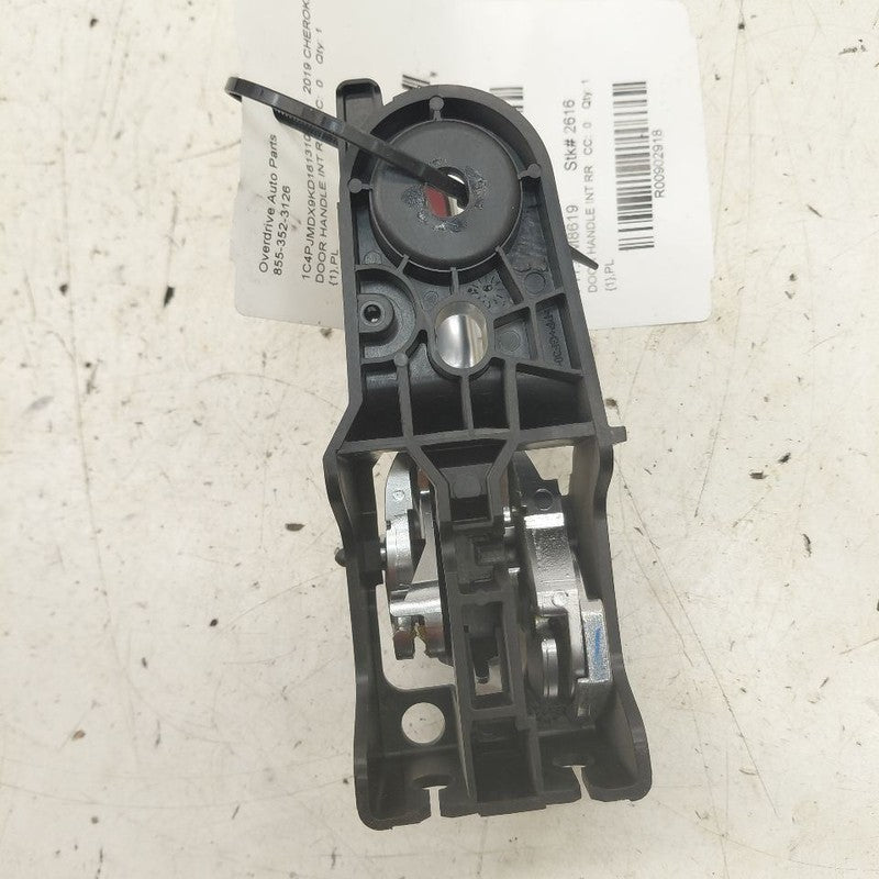 Jeep Cherokee Door Handle Right Passenger Rear Interior Inside  2019 2