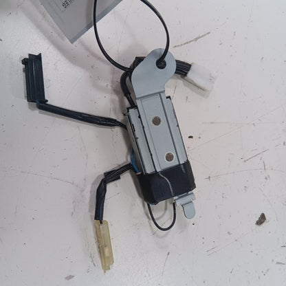 Subaru Outback Legacy Rear Amplifier Antenna {146000-5080A101} 2018 2017 2016 