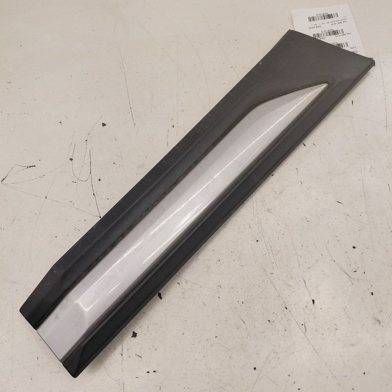 Mitsubishi Outlander   Door Molding Trim Strip Right Passenger Side Re