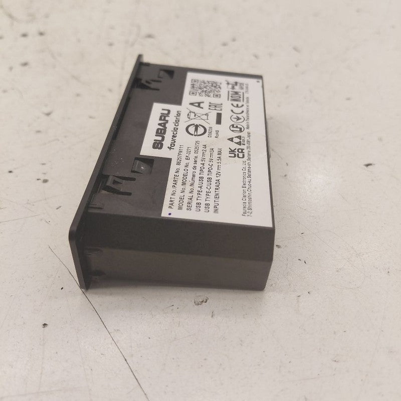 Subaru XV Crosstrek USB Plug In Hub Port  2025 2024