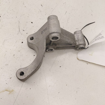 Chevy Trax Transfer Case Mount Bracket  1.4 2022 2021