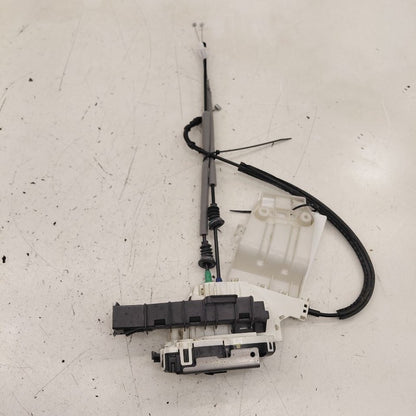 Fiat 500 X Model   Door Latch Lock Right Passenger Front  2016 2017