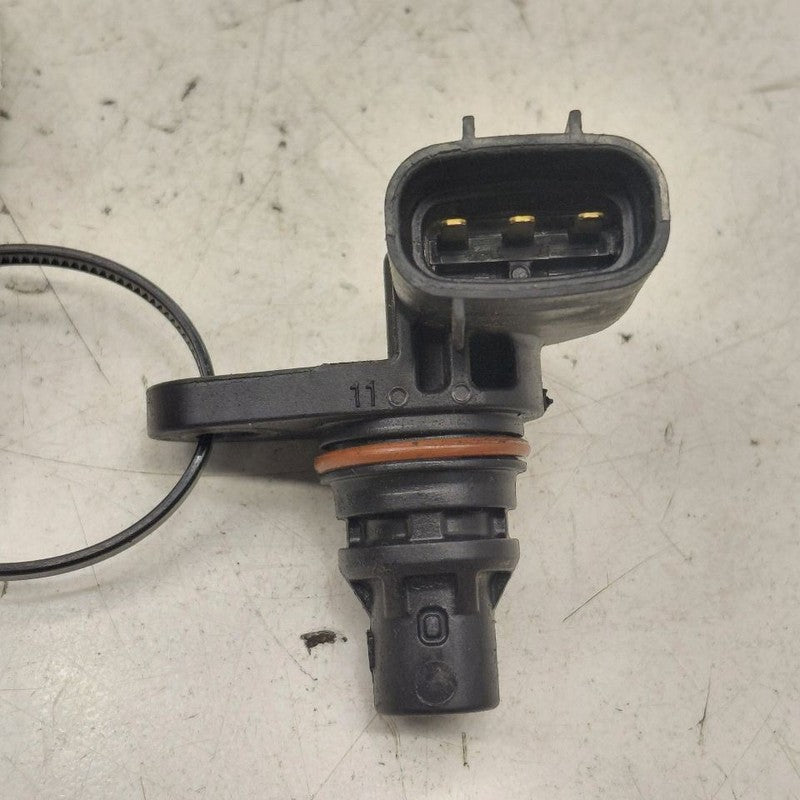 Hyundai Kona Camshaft Cam Shaft Position Sensor  2.0 2021 2020 2019