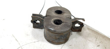 Cadillac CTS Sway Bar Bushing Mounting Bracket 2011 2012 2013