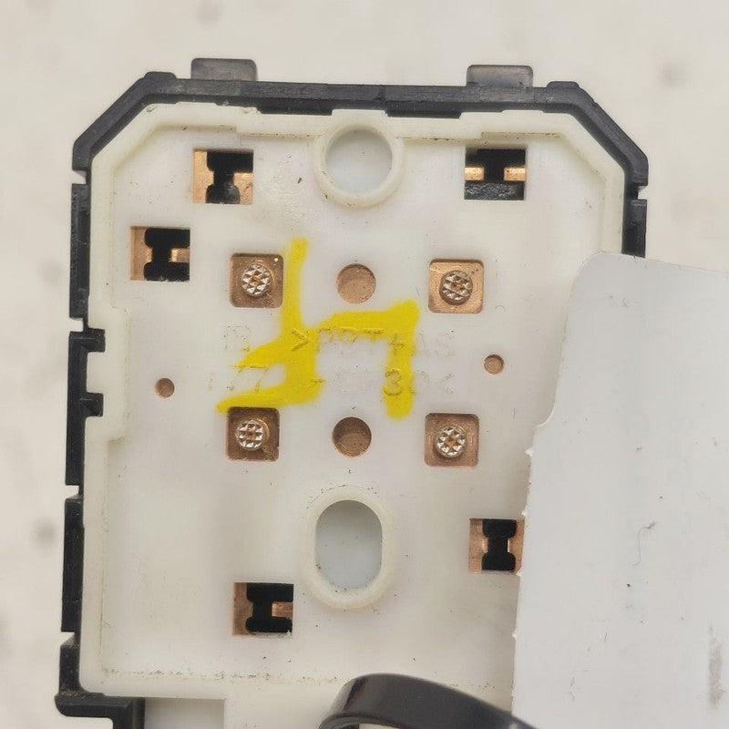 Lexus IS350 Driver Left Side Seat Lumbar Switch  2020 2019 2018