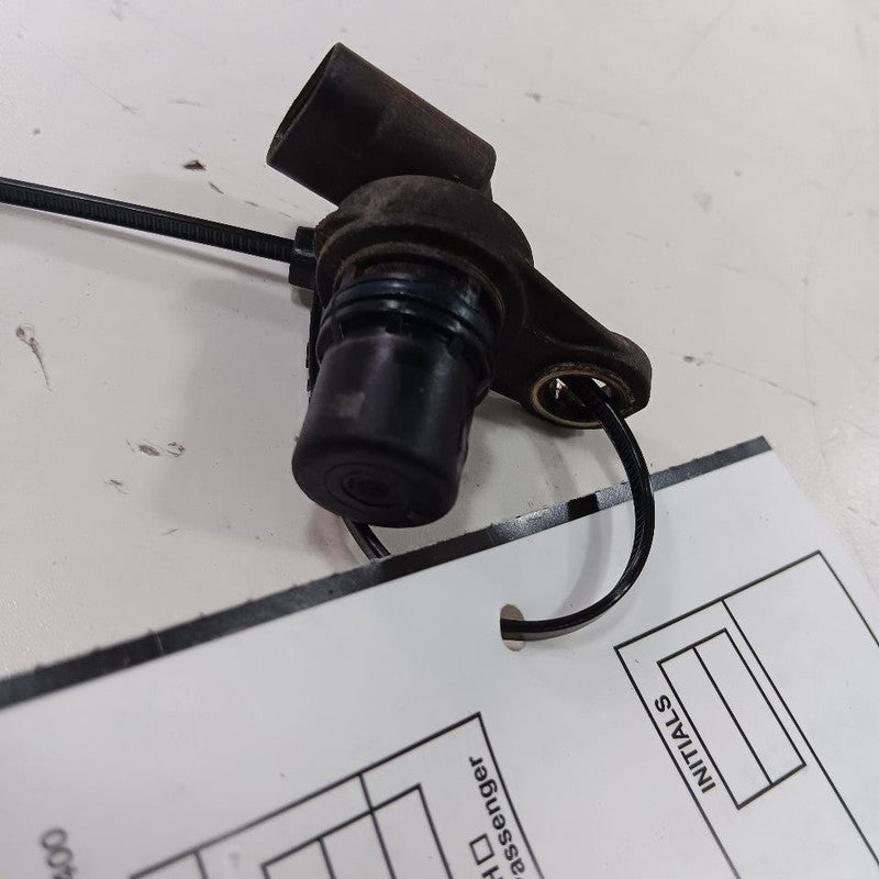 Fiat 500 Camshaft Cam Shaft Position Sensor  2016 2017 OEM