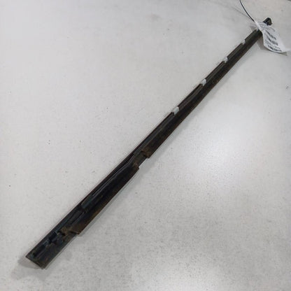 Buick Encore Door Glass Window Weather Strip Trim Front Left Driver  2019 2018 