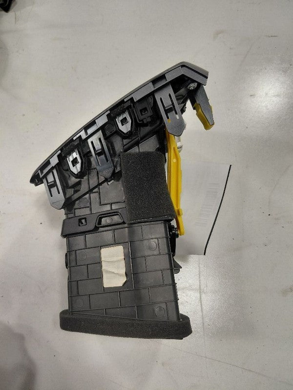 Hyundai Tucson Dash Air Vent Right Passenger  2016 2017 2018 OEM