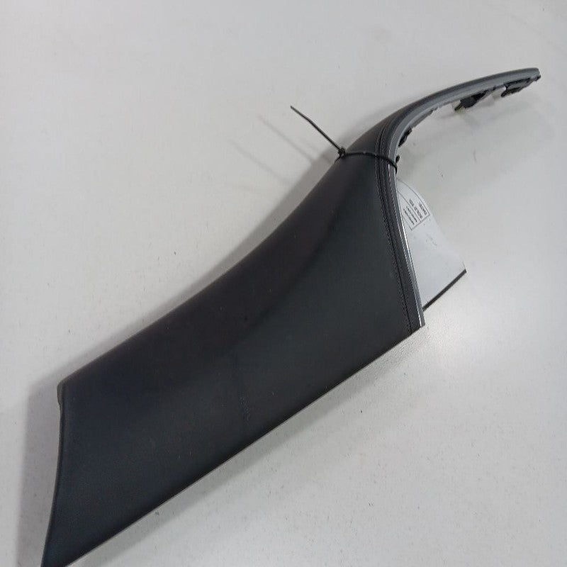 Buick Encore Passenger Right Side Dash Bezel Trim 2019 2018 2017