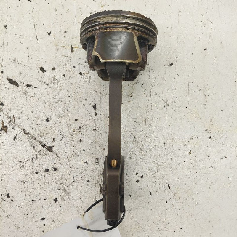 Hyundai Santa Fe Single Piston With Connecting Rod   2.0 2019 2020