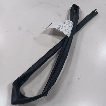 Nissan Altima Door Glass Window Seal Rubber Right Passenger Rear Back 