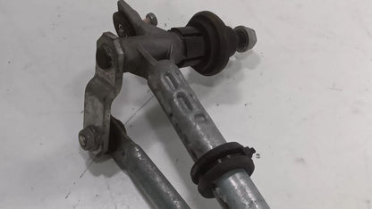 Windshield Wiper Transmission Linkage Fits 11-15 VOLT 517305 OEM