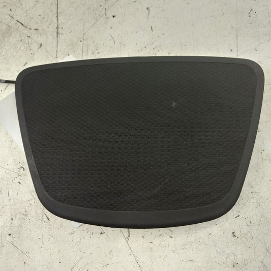 Hyundai Veloster Dash Speaker Cover Center Middle  2017 2016 2015 2014