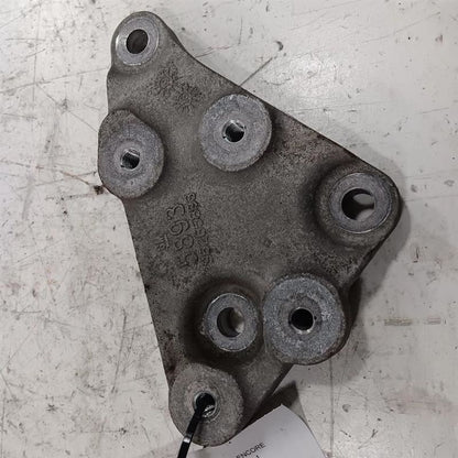 Buick Encore Engine Motor Mount Left Driver  2017 2018 2019 2020 OEM