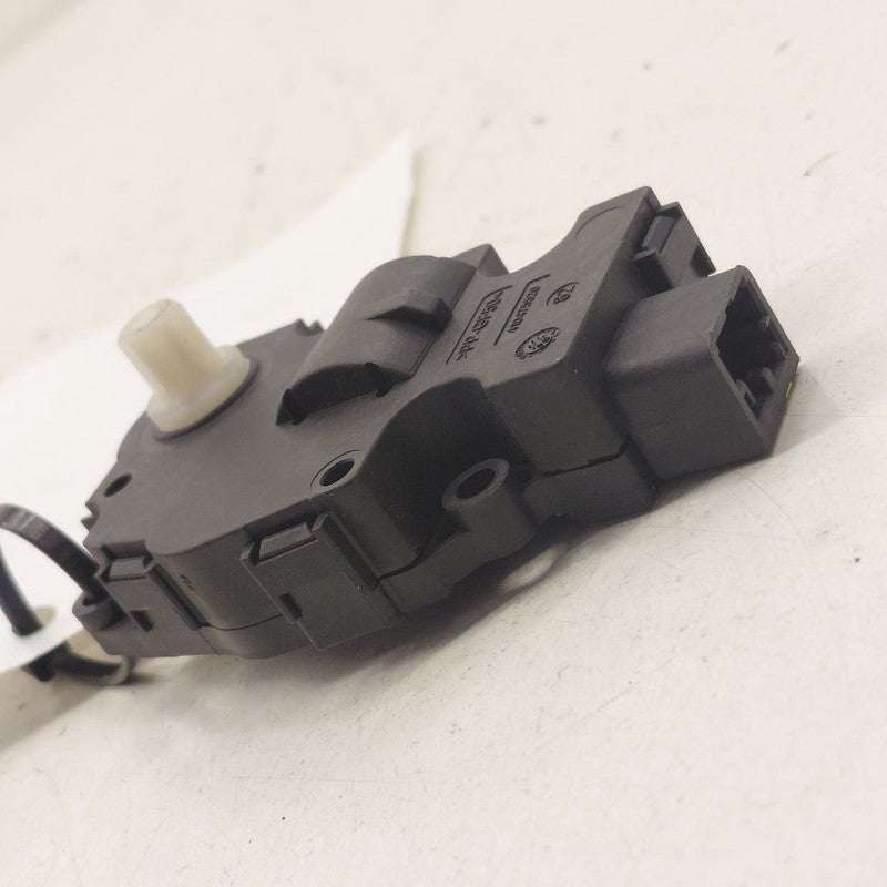 Volvo S60 Flap Door Motor Heater AC Door Actuator  2018 2017 2016