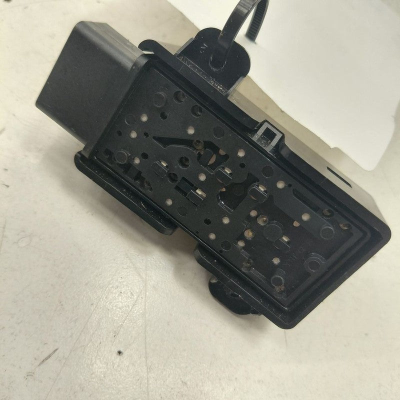 Chevy Trax Seat Switch Left Driver Power Seat Control  2022 2021