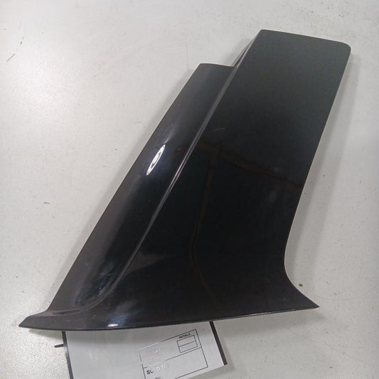 2025 GMC Acadia Passenger Right Rear Pillar Trim {84875844}