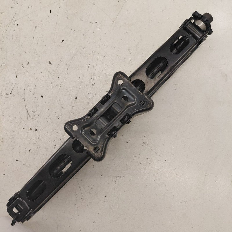Ford Escape Spare Tire Changing Jack  2020 2021 2022