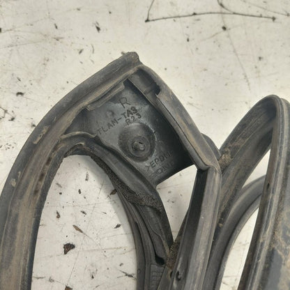 Honda CR-V On Door Seal Rubber Right Passenger Rear Back  2019 2018 20