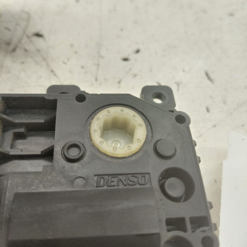 Lexus IS350 Flap Door Motor Heater AC Door Actuator  2020 2019 2018