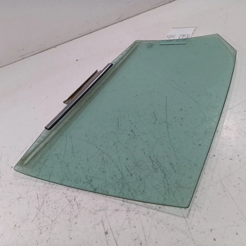 Left Rear Door Window Glass Fits 15-17 CAMRY