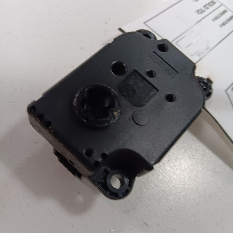 Buick Encore Flap Door Motor Heater AC Door Actuator  2019 2018 2017