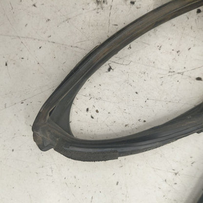 Honda CR-V Door Glass Window Seal Rubber Right Passenger Rear Back  20