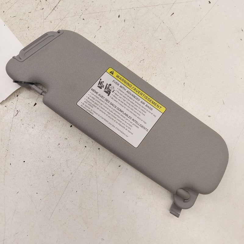 Passenger Right Sun Visor W/o Illumination Metal Roof 16-17 Hyundai Ve
