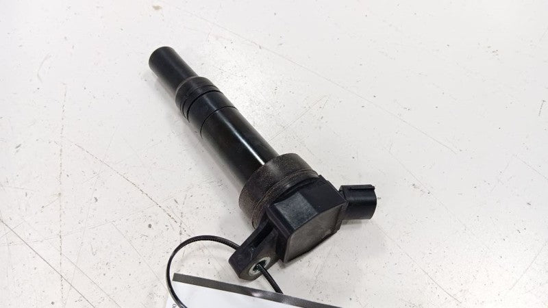 273002E000 Ignition Coil Ignitor ID 273002E000 Fits 11-20 ELANTRA 
