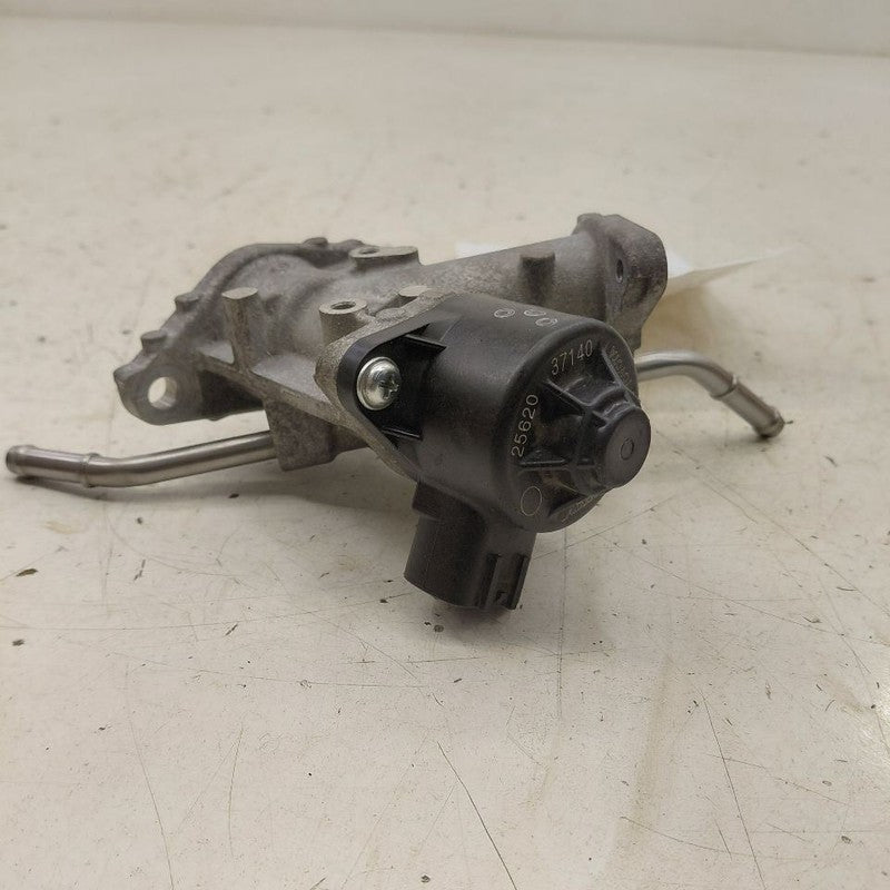Toyota Prius EGR Valve  1.8 2022 2021 2020