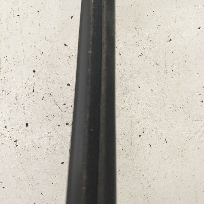 Hyundai Kona Right Front Weather Strip Interior  2021 2020 2019