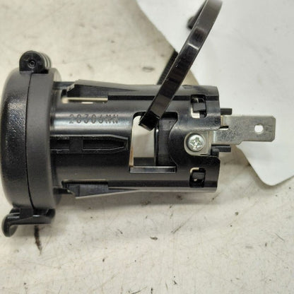 Subaru XV Crosstrek 12V Power Port Socket  2022 2021 2020 2019