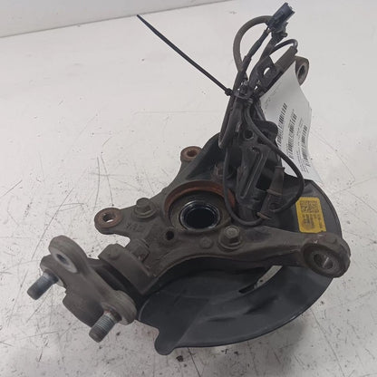 Passenger Right Front Spindle Knuckle Bearing Hub Sedan Fits 19-23 Kia Forte 