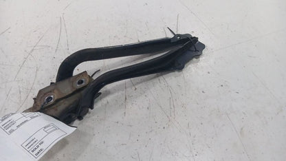 Subaru Impreza Hood Hinge Set Left and Right  2017 2018 2019 2020 2021