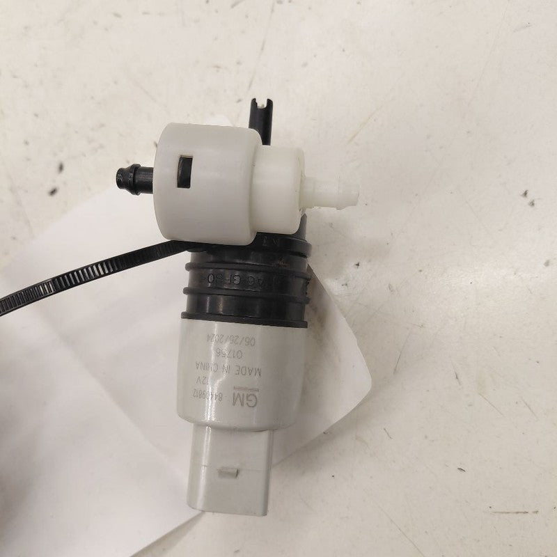 Chevy Trax Windshield Washer Wash Fluid Reservoir Motor Pump Electric 