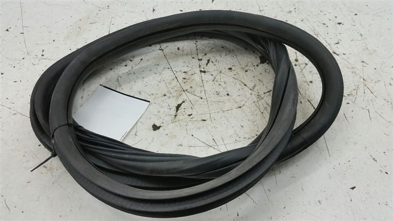 Chevy Malibu On Body Door Jamb Seal Gasket Front Right Passenger 2011 2012