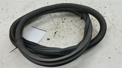 Chevy Malibu On Body Door Jamb Seal Gasket Front Right Passenger 2011 2012