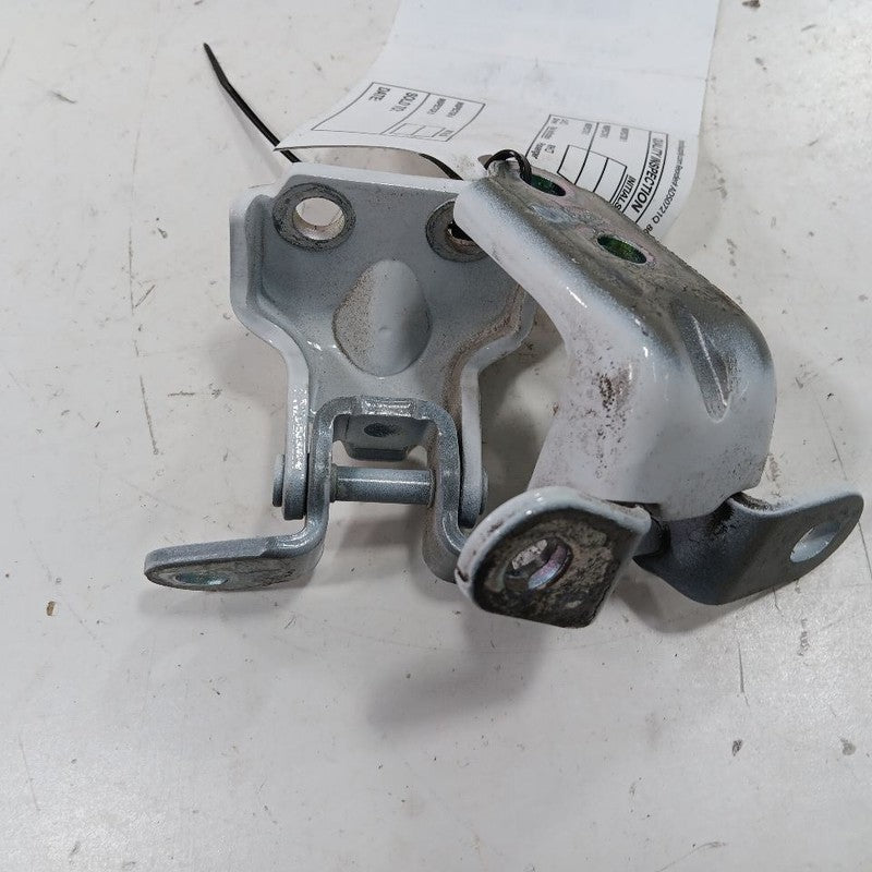 Kia Optima Door Hinge Set Right Rear Passenger  2020 2019 2018 2017