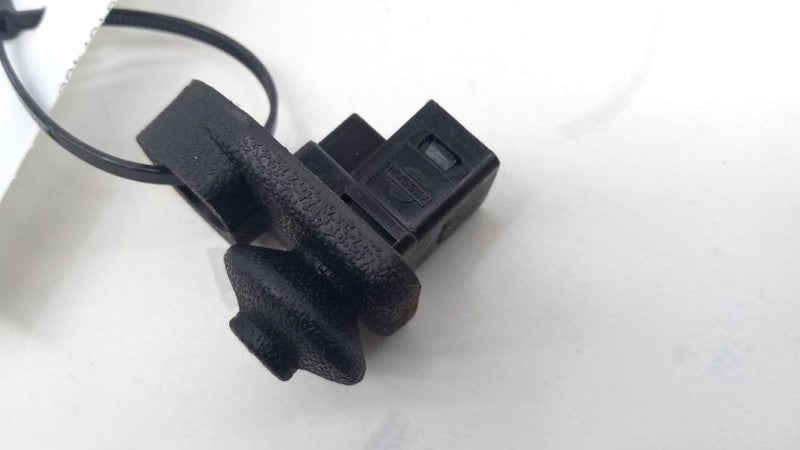 Nissan Sentra Door Ajar Switch Door Open Dome Light Switch 2006 2005 2004 2003 2