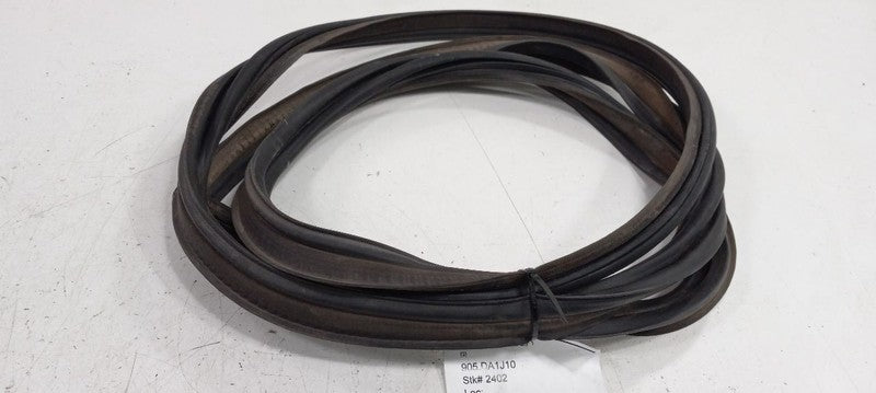 Nissan Altima Trunk Lid Hatch Door Rear Back Rubber Seal 2010 