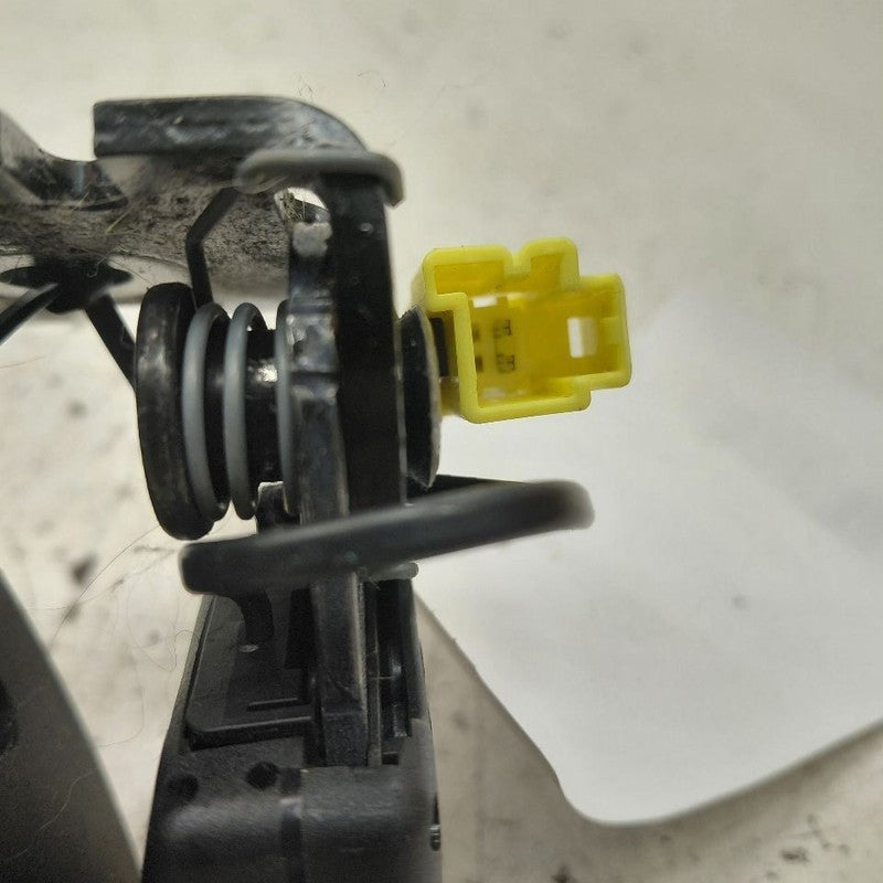 Volvo S60 Seat Belt Buckle Latch Right Passenger Rear Back  2013 2014 