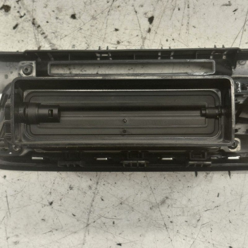 Volvo S60 Dash Air Vent Center Middle  2013 2014 2015