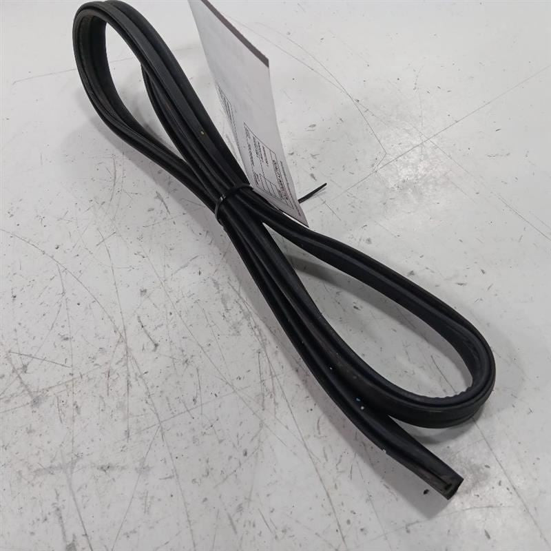 Hyundai Accent Cowl Vent Panel Hood Rubber Seal  2012 2013 2014 2015 2