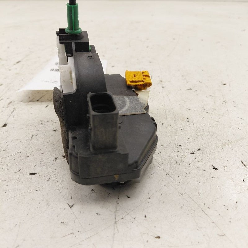 Chevy Trax Door Latch Lock Right Passenger Front  2022 2021